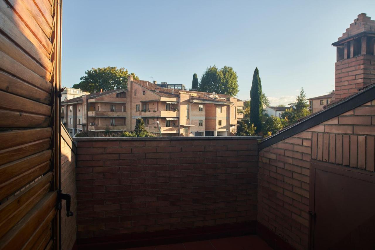 Little Brick House On Siena Hills With Balconies Leilighet Eksteriør bilde